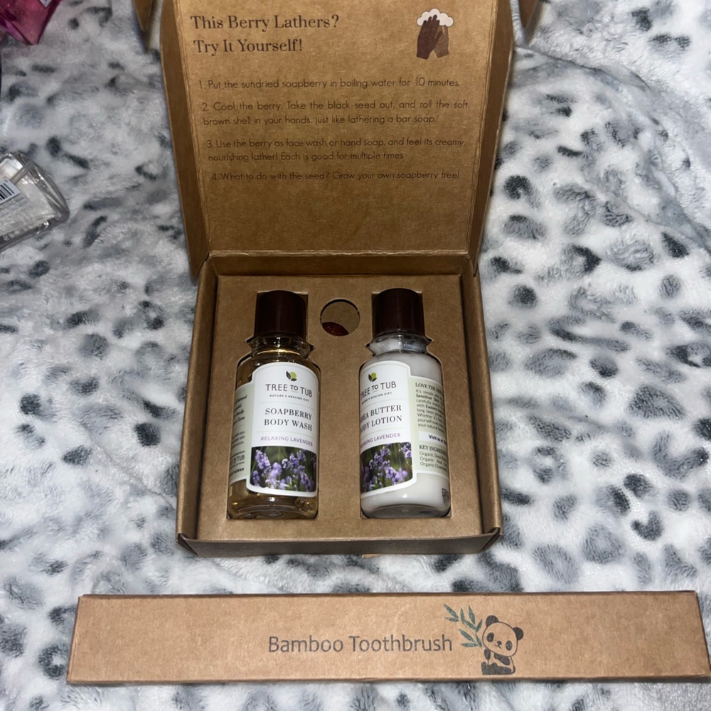 Lavender Soapberry shampoo & lotion w/ bamboo toothbrush